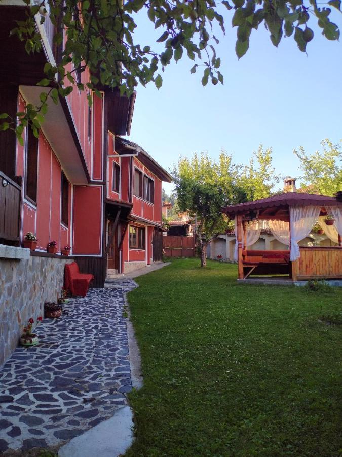 Стаи За Гости Дора Koprivshtitsa Esterno foto